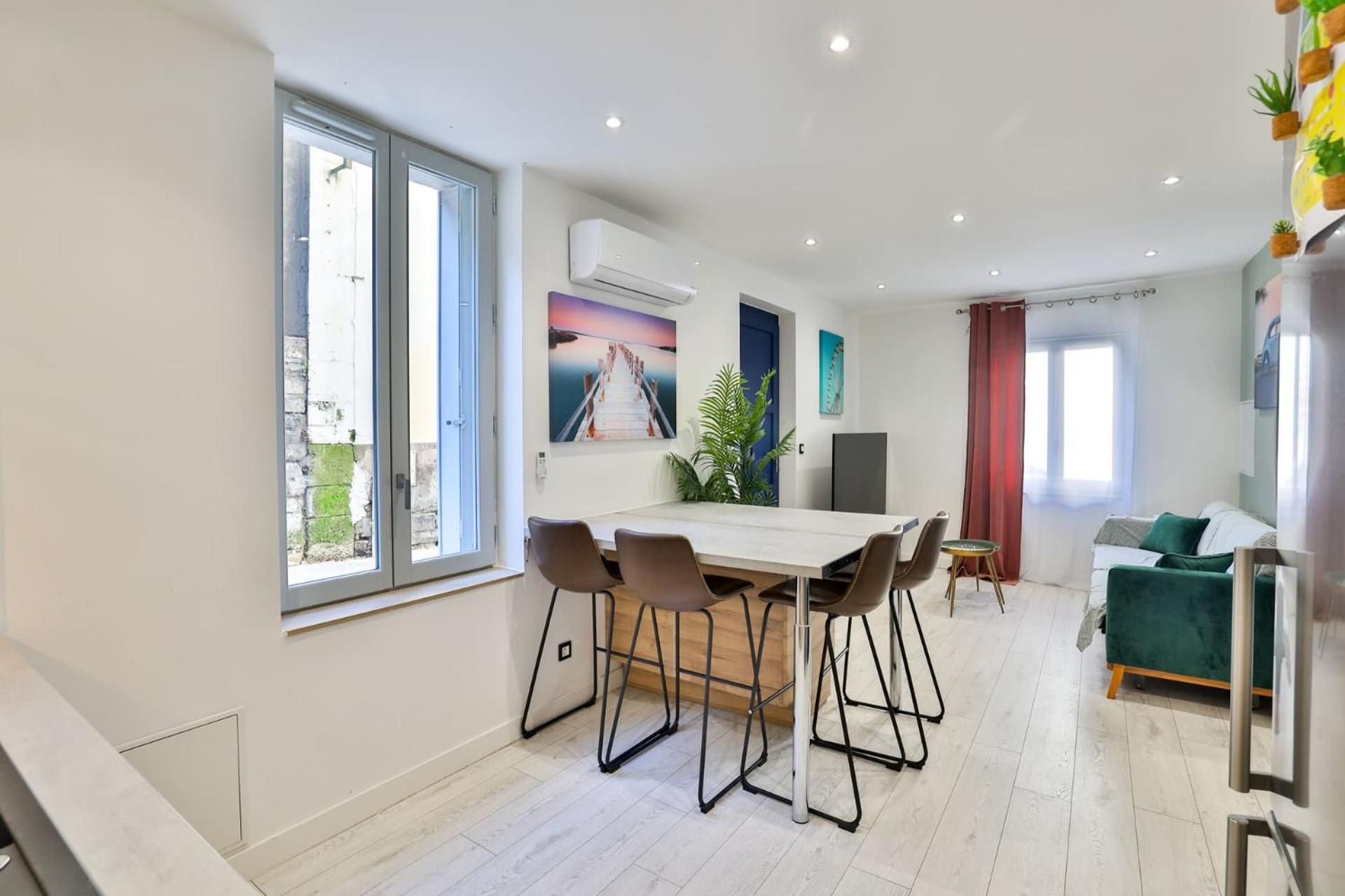 Le Lucien Eco-Appart'Hotel - Angouleme - Centre - Wifi - Parking Prive - Classe 4 Etoiles エクステリア 写真