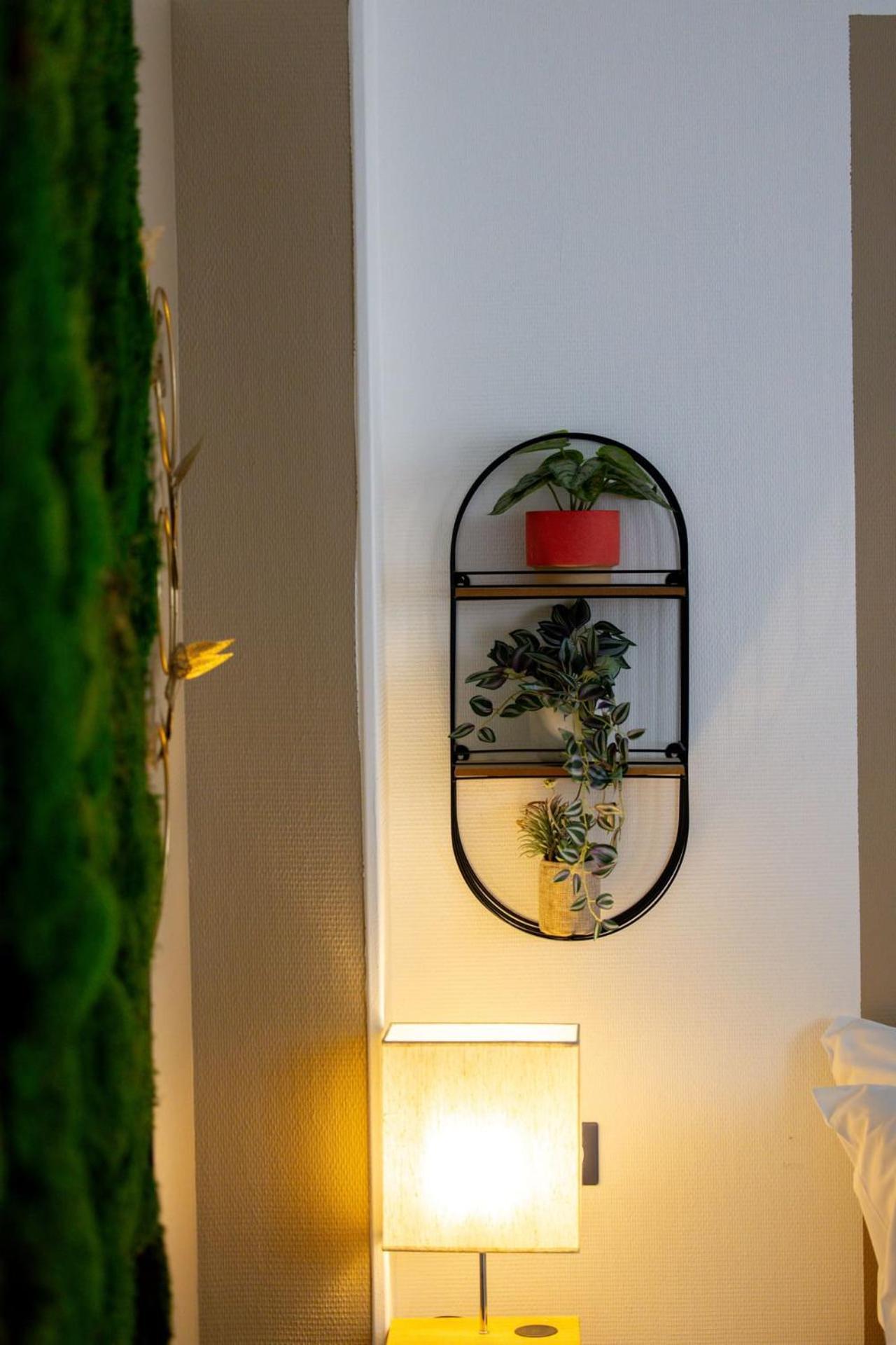 Le Lucien Eco-Appart'Hotel - Angouleme - Centre - Wifi - Parking Prive - Classe 4 Etoiles エクステリア 写真