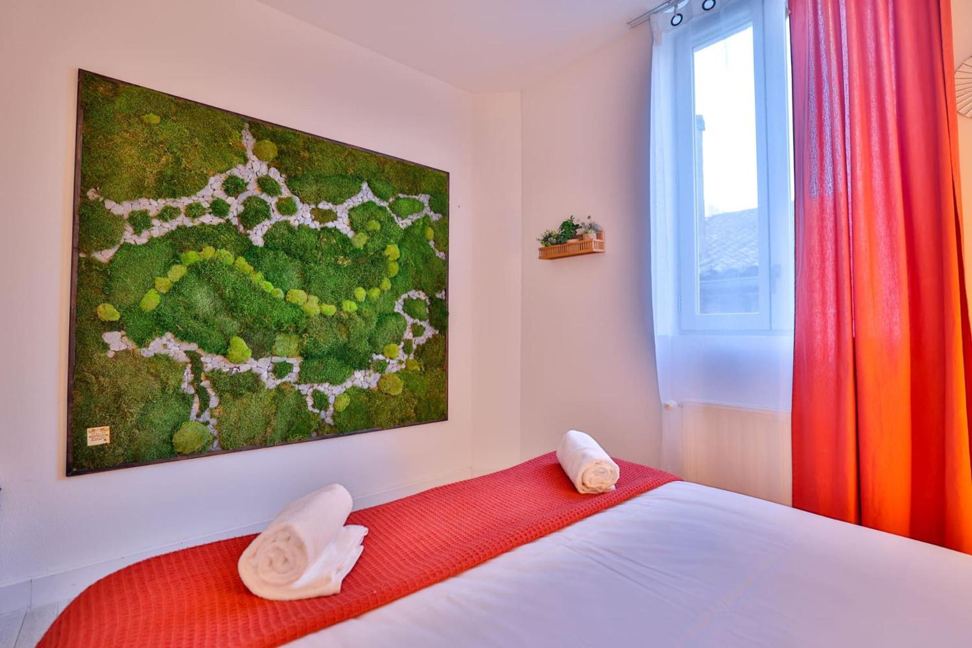 Le Lucien Eco-Appart'Hotel - Angouleme - Centre - Wifi - Parking Prive - Classe 4 Etoiles エクステリア 写真